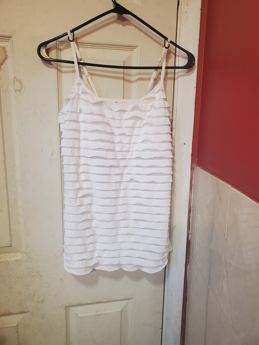 Energie White Ruffle Top. Large. - Picture 4 of 8
